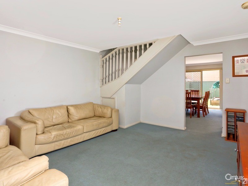 3/32 Lovegrove Drive, Quakers Hill NSW 2763