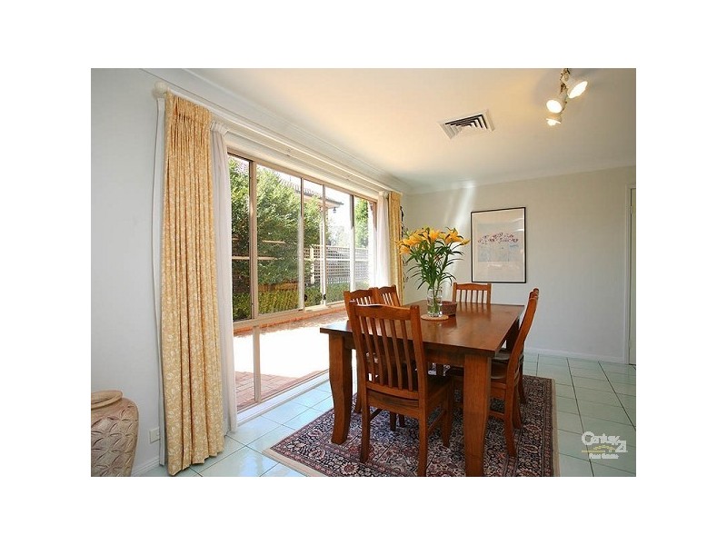 4 Winslow Ave, Castle Hill NSW 2154