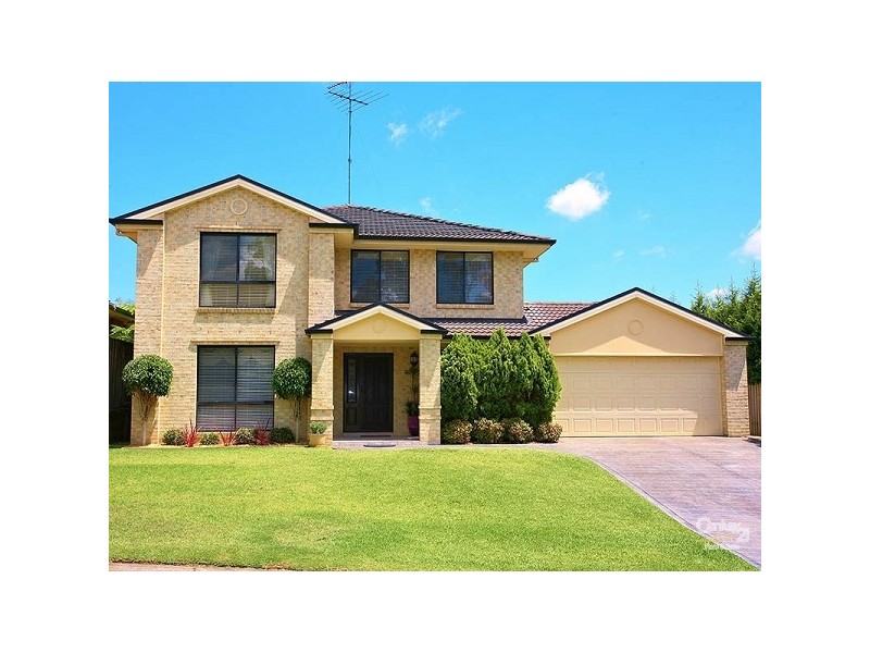 8 Paramount Crescent, Kellyville NSW 2155