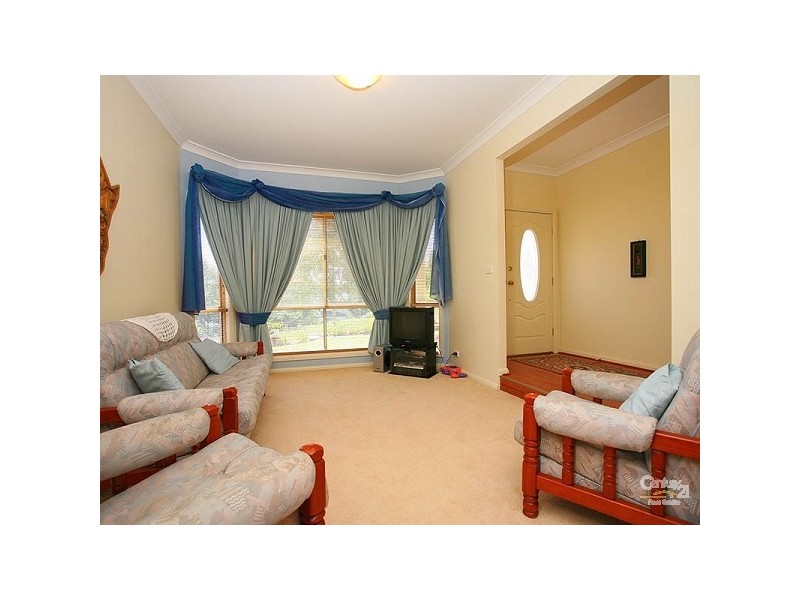 13 Hyatt Close, Rouse Hill NSW 2155