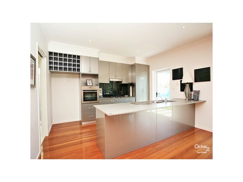 20 Blue Bell Cct, Kellyville NSW 2155