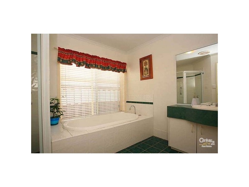 35 Mailey Cct, Rouse Hill NSW 2155