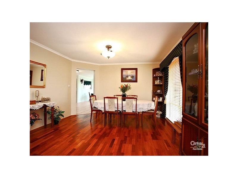 33 Mailey Cct, Rouse Hill NSW 2155