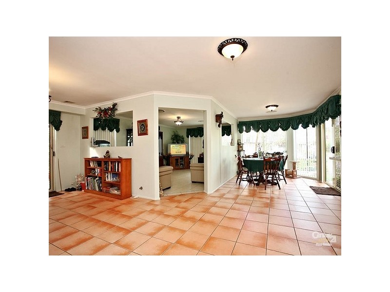 33 Mailey Cct, Rouse Hill NSW 2155