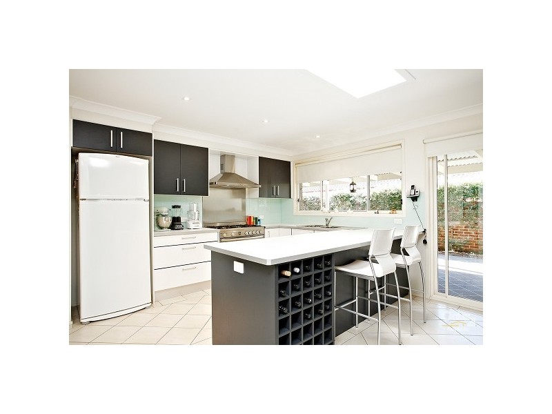 4 Lightwood Way, Beaumont Hills NSW 2155