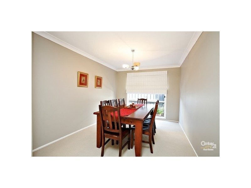 4 Lightwood Way, Beaumont Hills NSW 2155