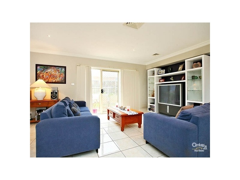 11 Mackay Way, Rouse Hill NSW 2155