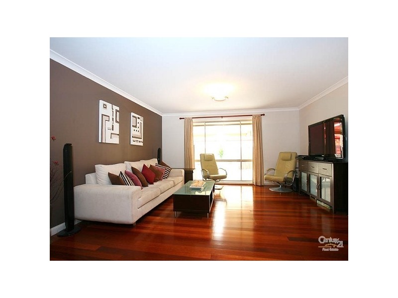 13 Rebellion Ct, Beaumont Hills NSW 2155