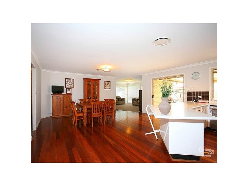 13 Rebellion Ct, Beaumont Hills NSW 2155