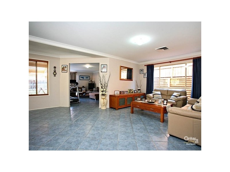 2 Rooke Court, Kellyville NSW 2155