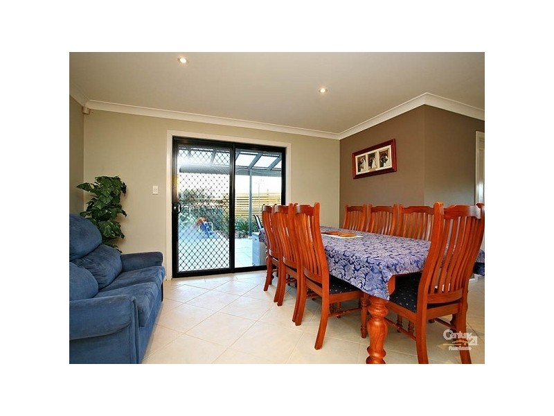 4 St Andrews Way, Rouse Hill NSW 2155