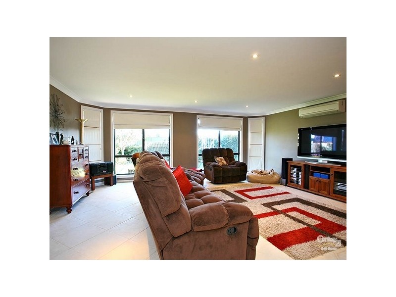 4 St Andrews Way, Rouse Hill NSW 2155