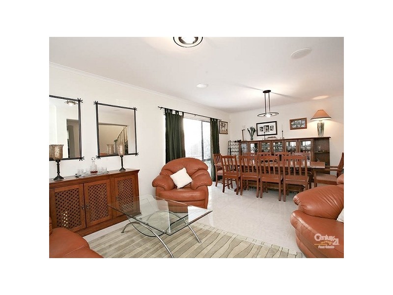 9 Active Place, Beaumont Hills NSW 2155