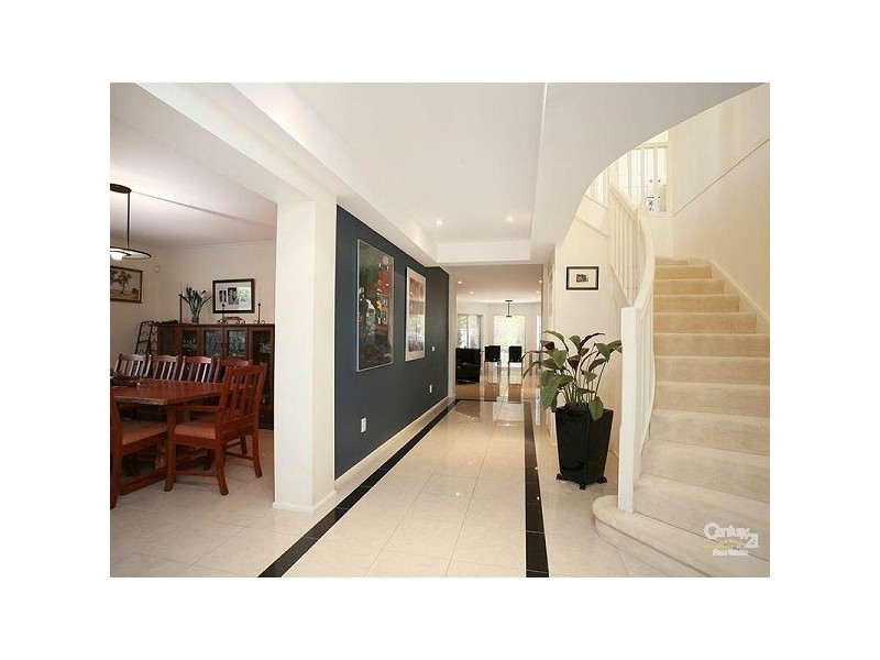 9 Active Place, Beaumont Hills NSW 2155