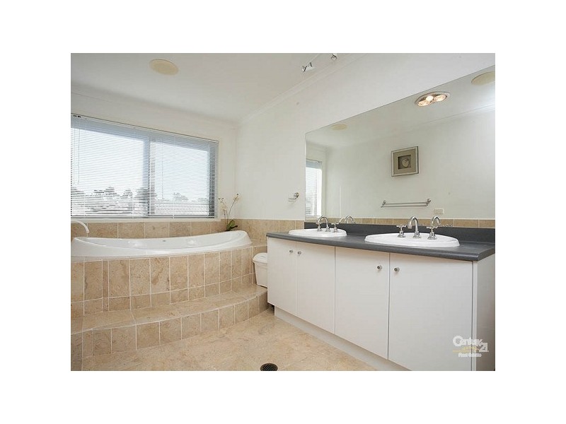 9 Active Place, Beaumont Hills NSW 2155