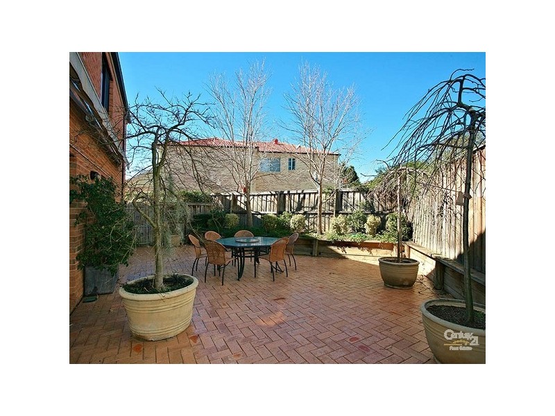 9 Active Place, Beaumont Hills NSW 2155