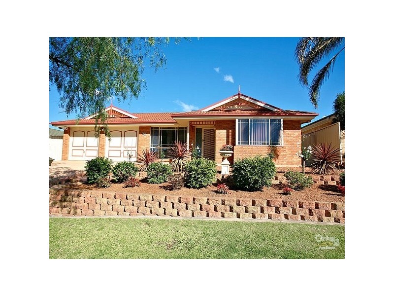 54 Thompson Cres, Glenwood NSW 2768