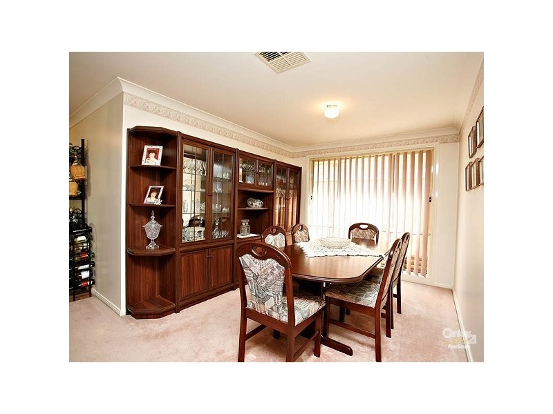 54 Thompson Cres, Glenwood NSW 2768