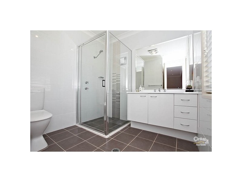 18 McCombe Ave, Rouse Hill NSW 2155