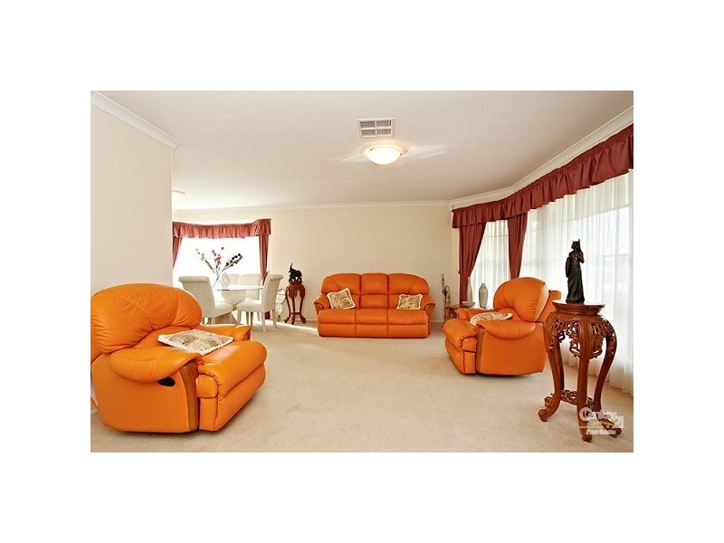 28 Stanford Cct, Rouse Hill NSW 2155