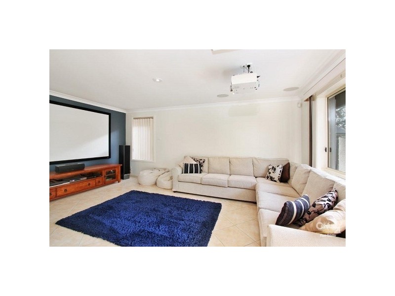 10 Dunbar Place, Kellyville NSW 2155