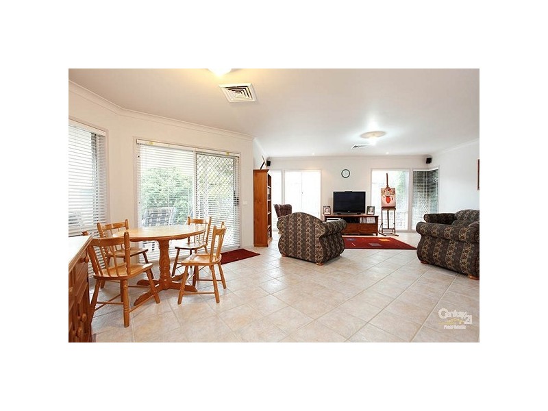 4 Barnes Place, Rouse Hill NSW 2155