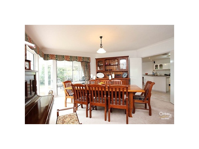 4 Barnes Place, Rouse Hill NSW 2155