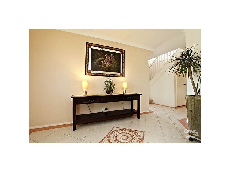 2 Oakmont Way, Rouse Hill NSW 2155