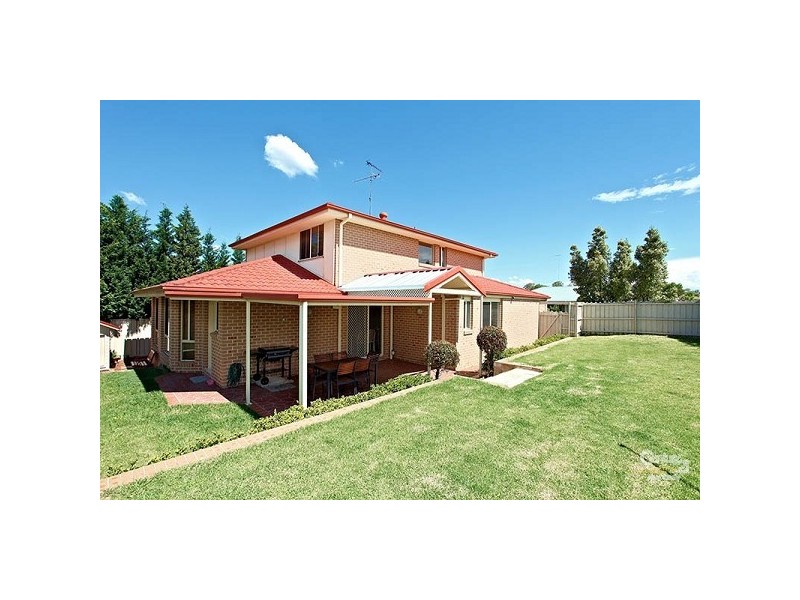 2 Oakmont Way, Rouse Hill NSW 2155