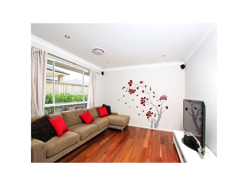 19 Mallard Drive, The Ponds NSW 2769