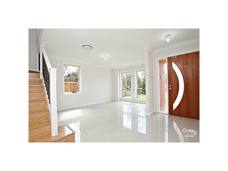 11 Cradle Close, Beaumont Hills NSW 2155