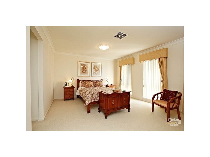 2 Hamish Court, Beaumont Hills NSW 2155