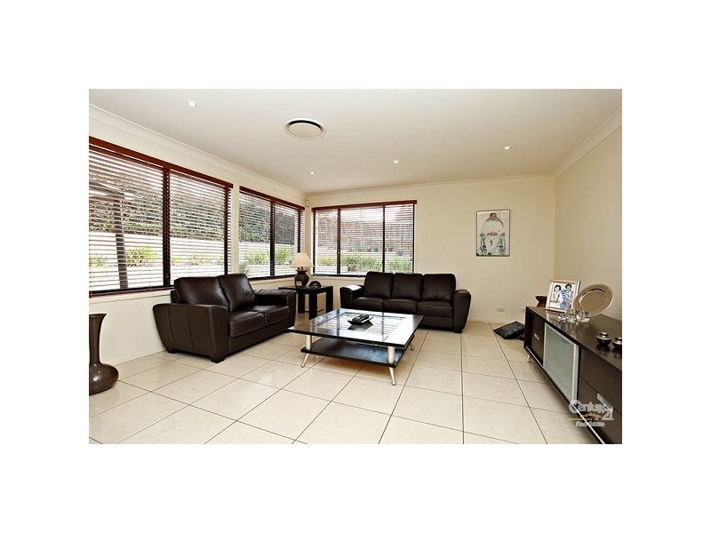11 Vivaldi Place, Beaumont Hills NSW 2155