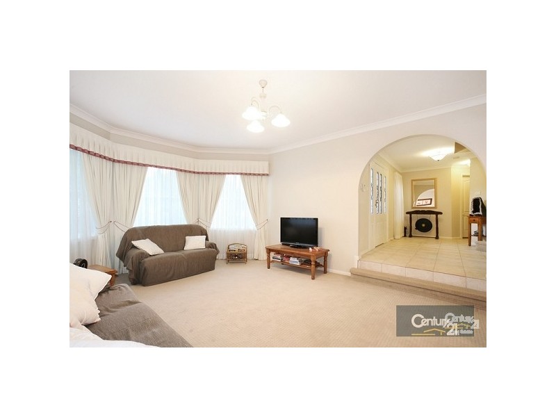 6 Lindwall Place, Rouse Hill NSW 2155