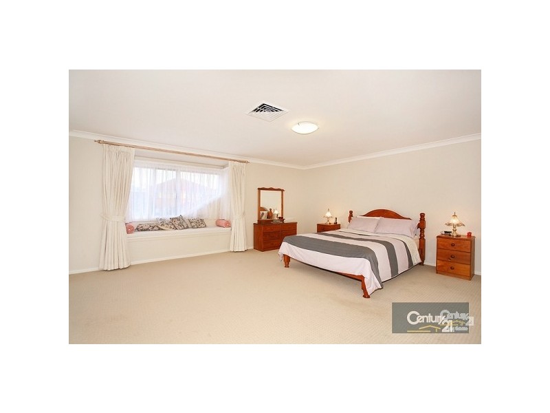 6 Lindwall Place, Rouse Hill NSW 2155