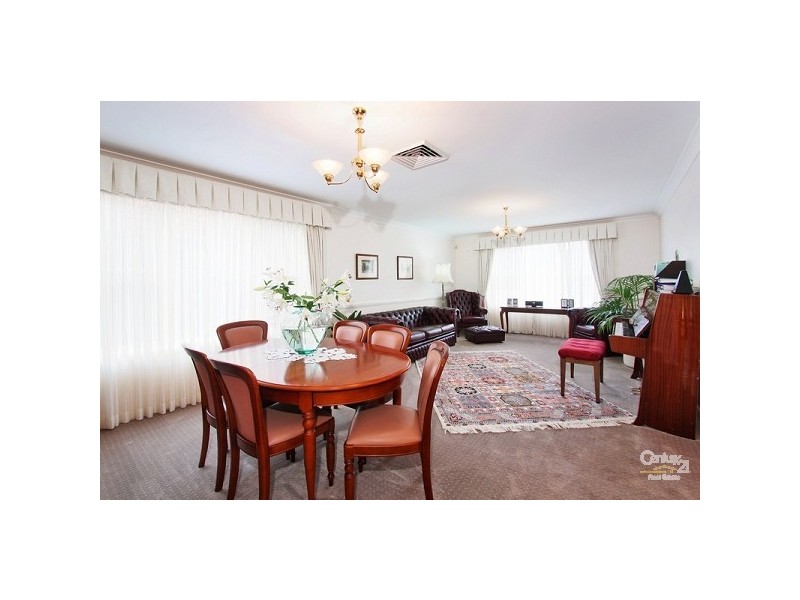 5 Carlisle Cres, Kellyville NSW 2155