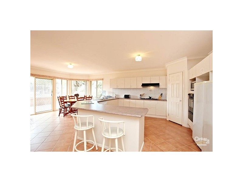 142 Brampton Drive, Beaumont Hills NSW 2155