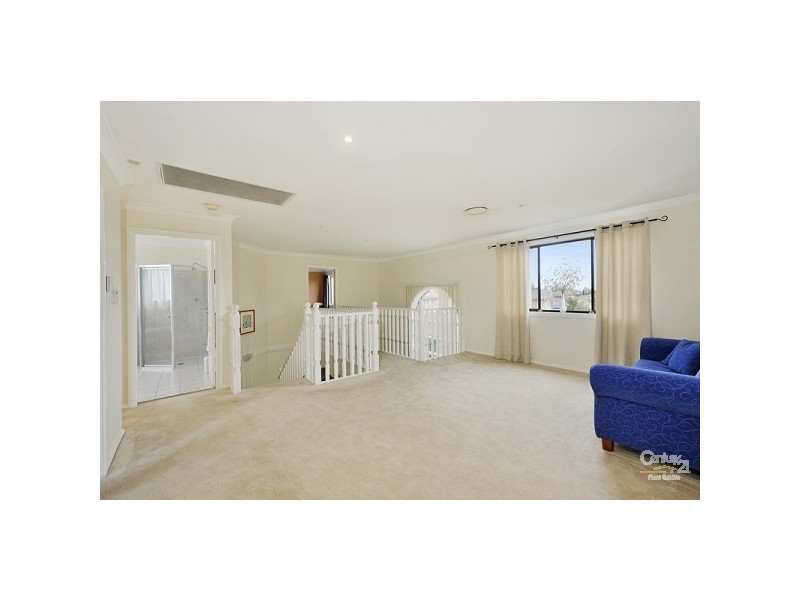 28 Scribblygum Cct, Rouse Hill NSW 2155