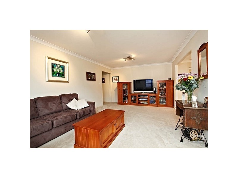 25 Stanford Cct, Rouse Hill NSW 2155