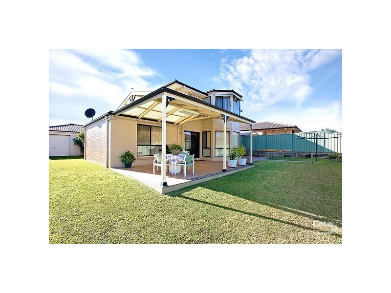 99 Brampton Drive, Beaumont Hills NSW 2155
