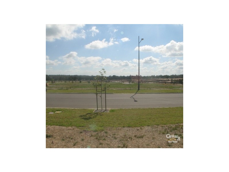 39 Greenview Pde, The Ponds NSW 2769