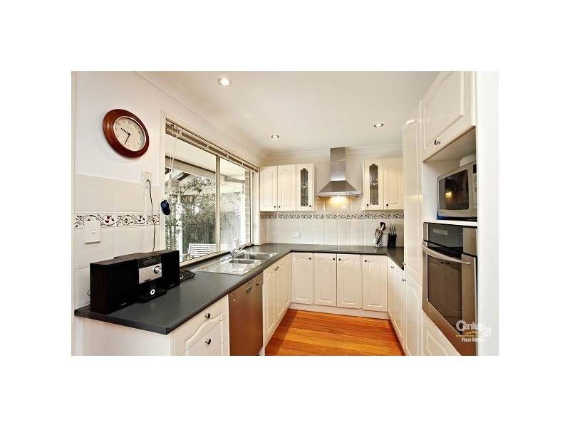 103 Kennington Ave, Quakers Hill NSW 2763