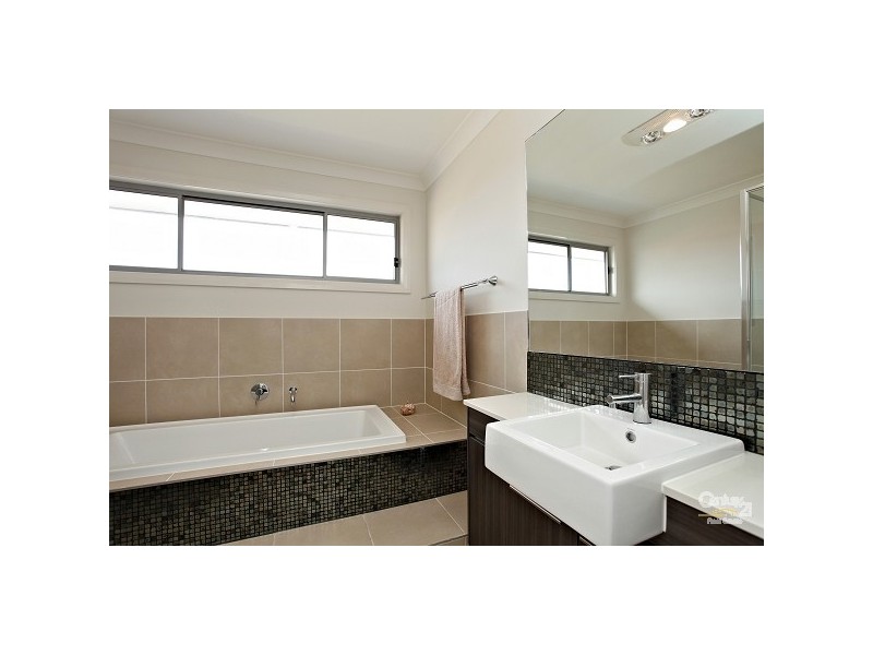 17 Freshwater Rd, Rouse Hill NSW 2155