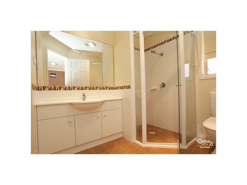 10 Islington Rd, Stanhope Gardens NSW 2768