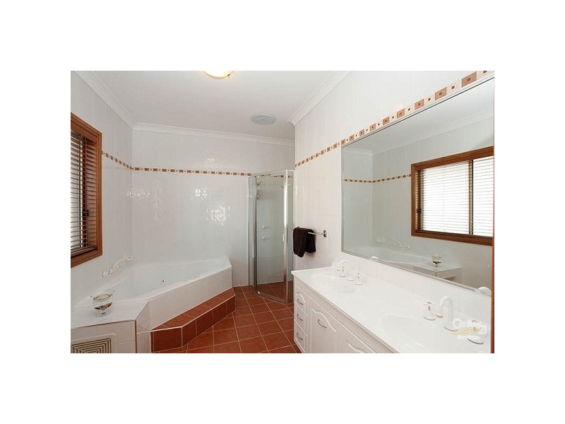 36 Jonquil Pde, Kellyville NSW 2155