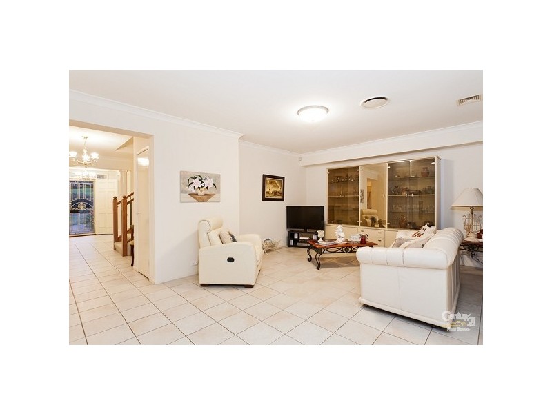 5 Nunkere Cres, Rouse Hill NSW 2155