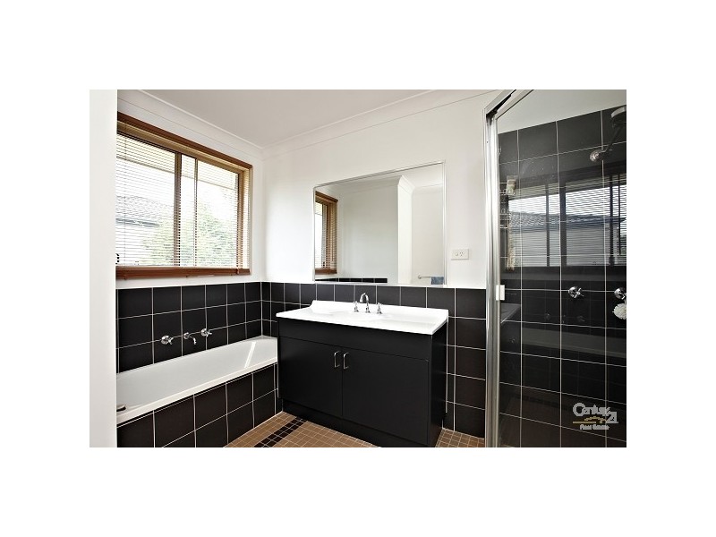 11 Gainsford Drive, Kellyville NSW 2155