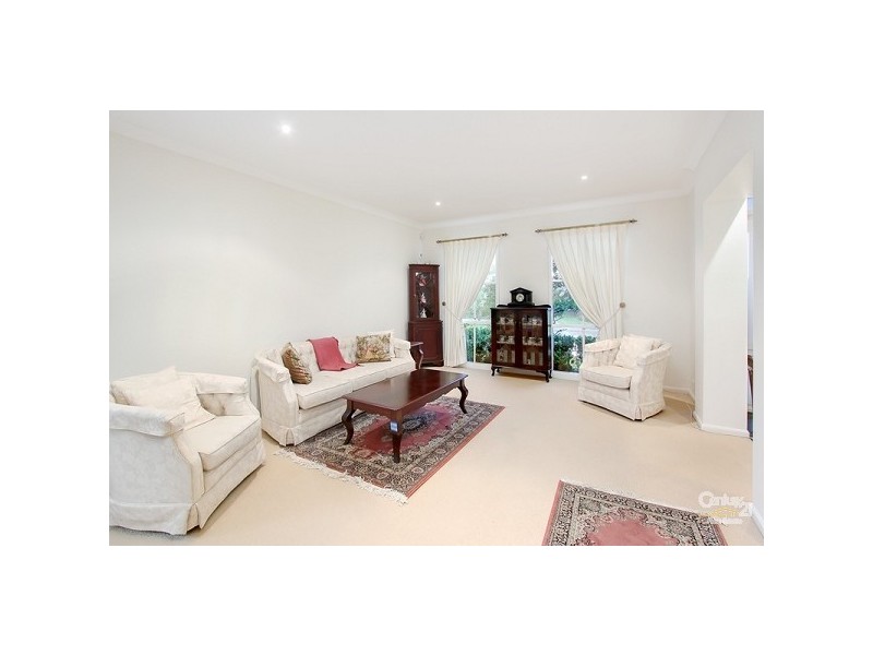 18 Ben Place, Beaumont Hills NSW 2155