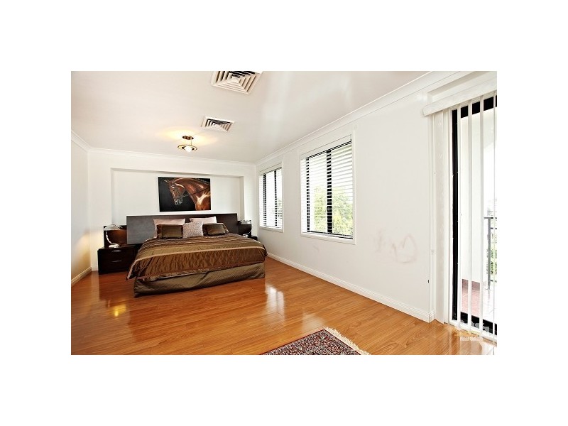 9 Rooke Court, Kellyville NSW 2155