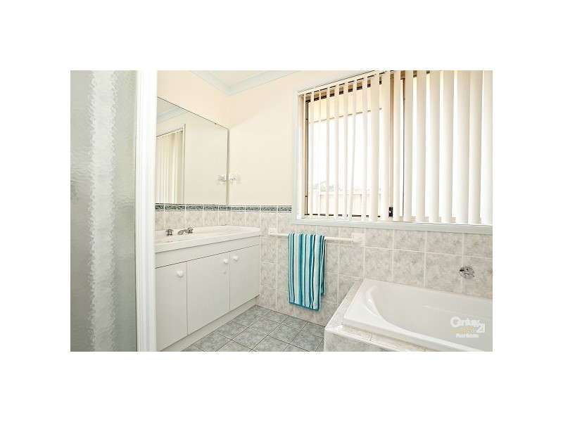 4 Greensborough Avenue, Rouse Hill NSW 2155